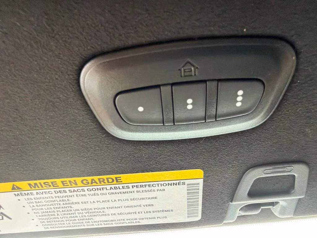 Used 2022 Bright White Clearcoat Jeep Summit Reserve image 23