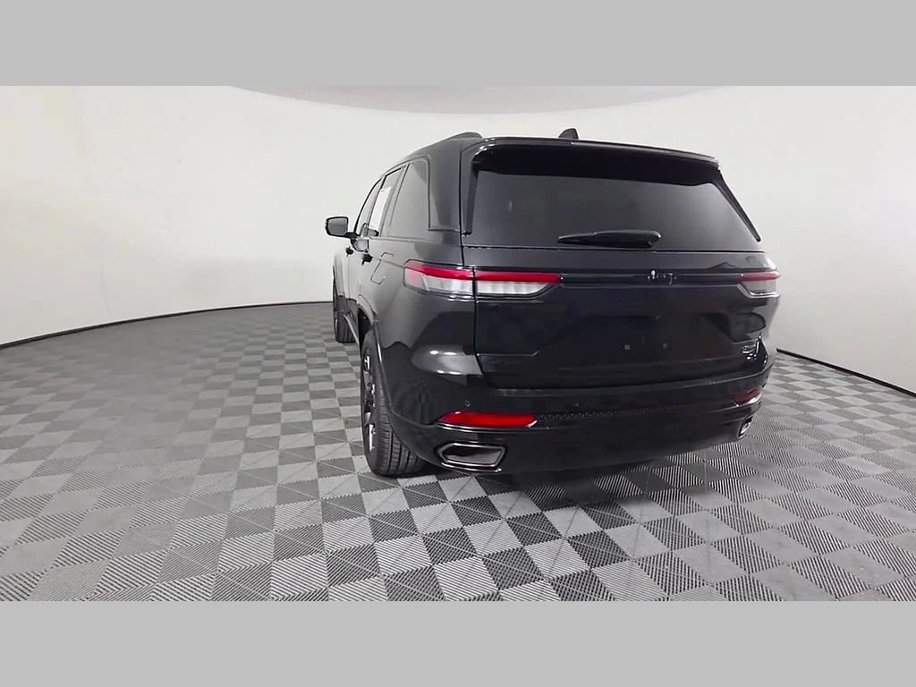 2025 Jeep Grand Cherokee Summit - Photo 42