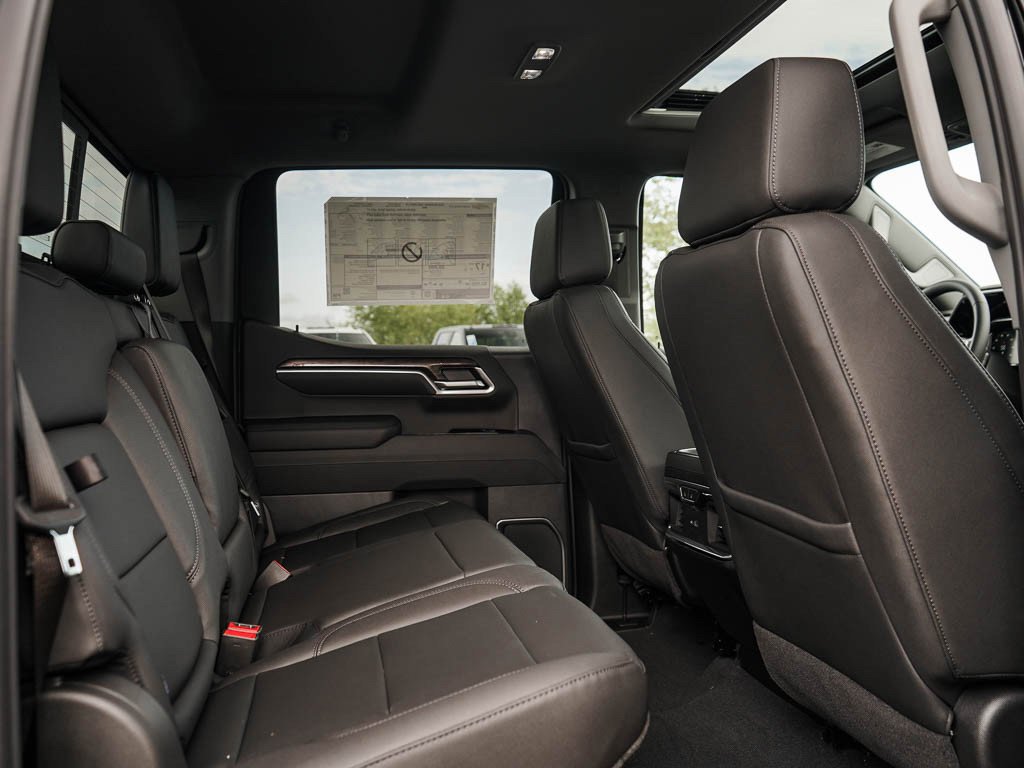 2026 Chevrolet Silverado 1500 LTZ - Photo 9