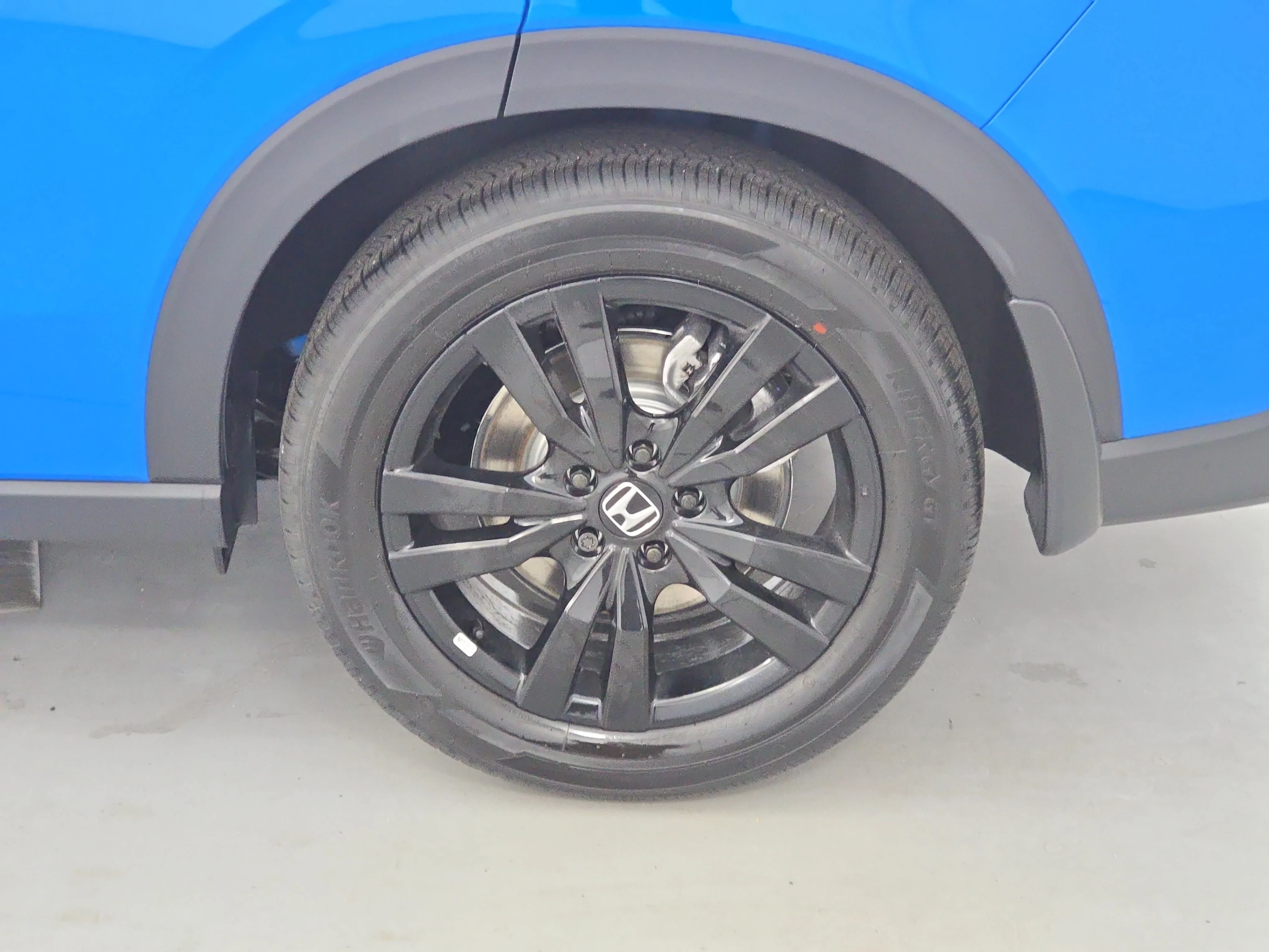 New 2027 Boost Blue Pearl Honda Sport image 32
