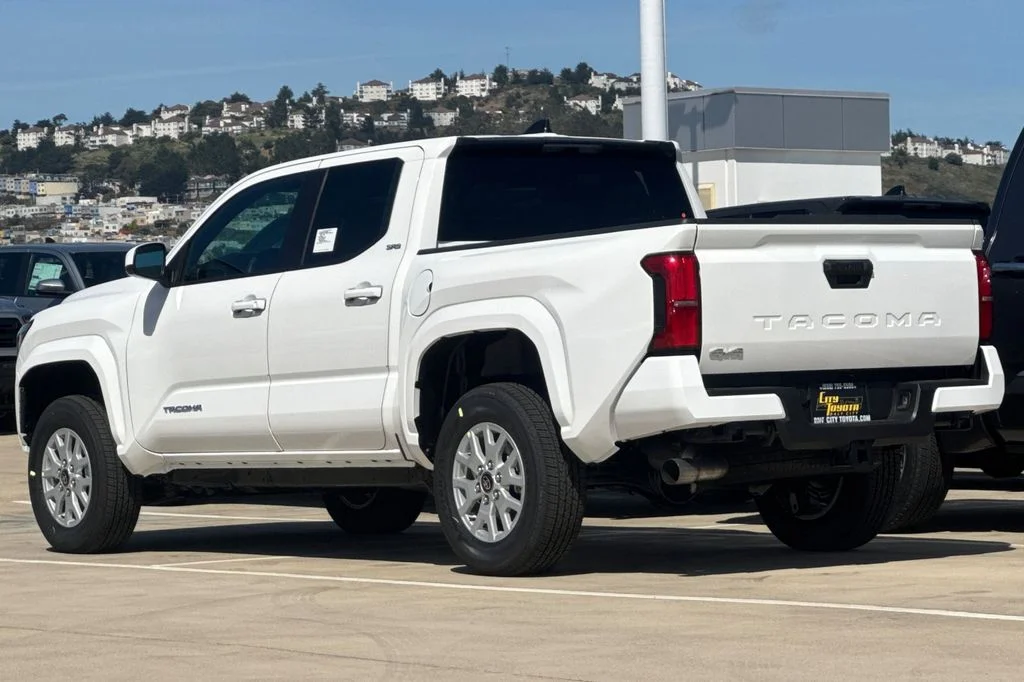 New 2026 Ice Cap Toyota  SR5 image 6