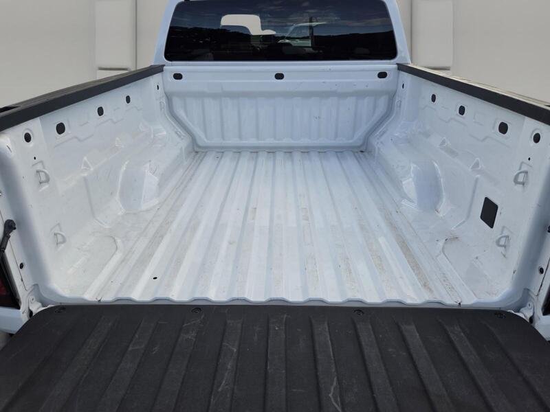Used 2024 Summit White GMC 2WD CREW CAB ELEVATION image 16