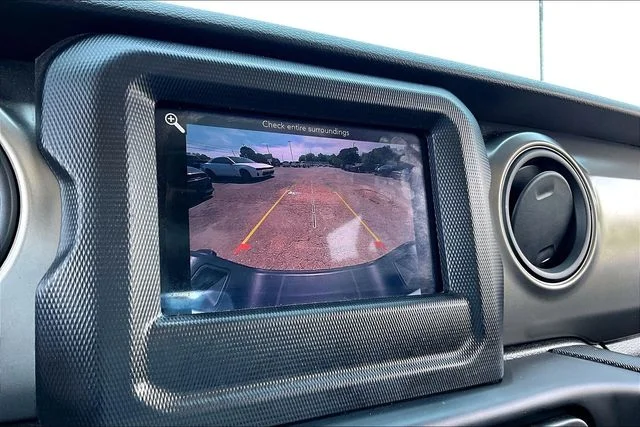 Used 2021 White Jeep Sport image 13