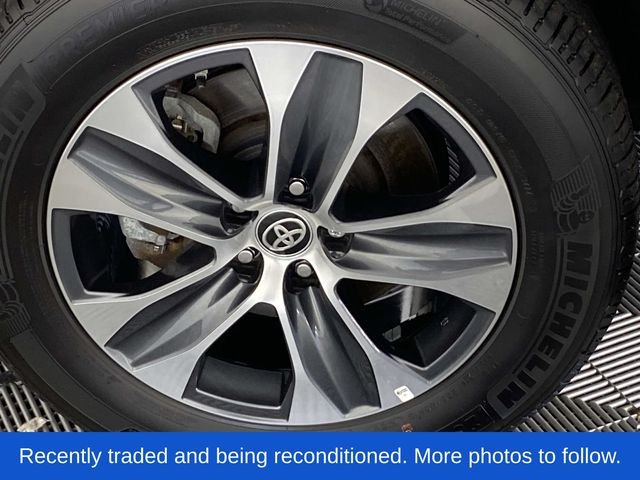 Used 2025 Beige Toyota XLE image 29