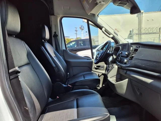 Certified Used 2023 Oxford White Ford Base image 22