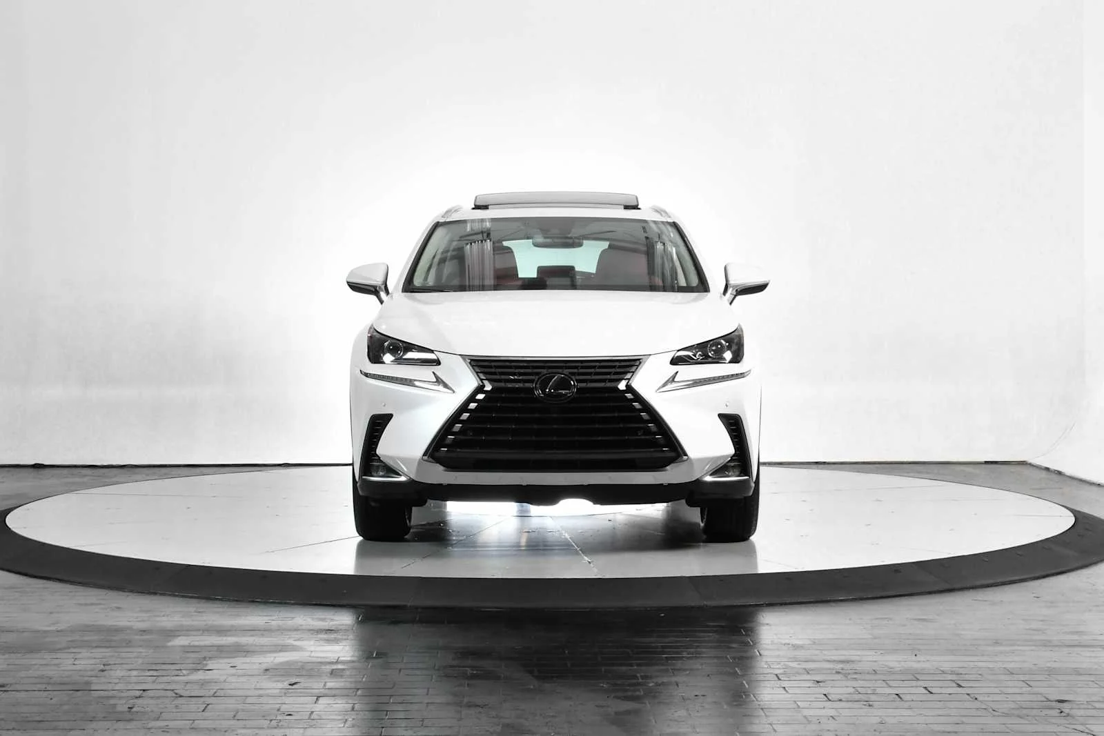 Used 2020 Eminent White Pearl Lexus  image 10