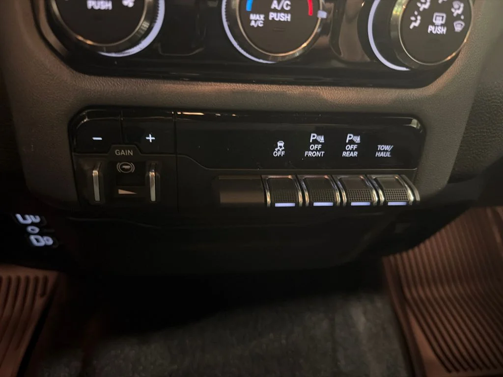 New 2026 Forged Blue Metallic Exterior Paint RAM Big Horn image 23