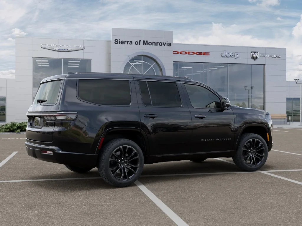 New 2026 High Gloss Black Exterior Paint Jeep Summit Obsidian image 4