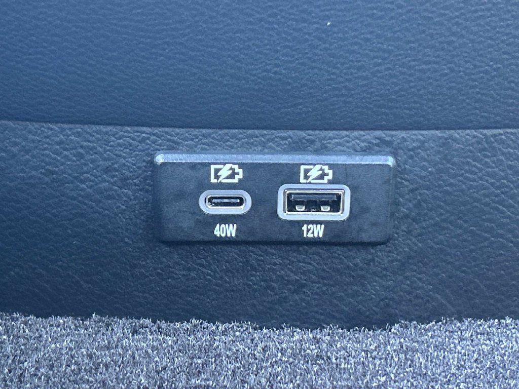 Used 2023 Gray INFINITI SENSORY image 19