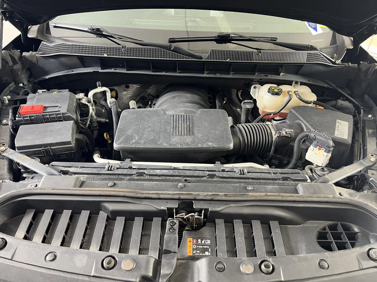 Used 2019 BLACK Chevrolet RST image 23