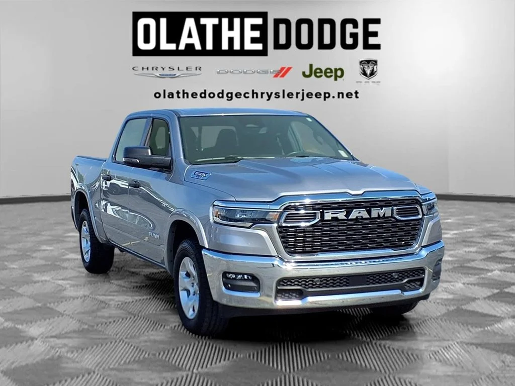 Used 2025 Silver Ram Big Horn/Lone Star image 26