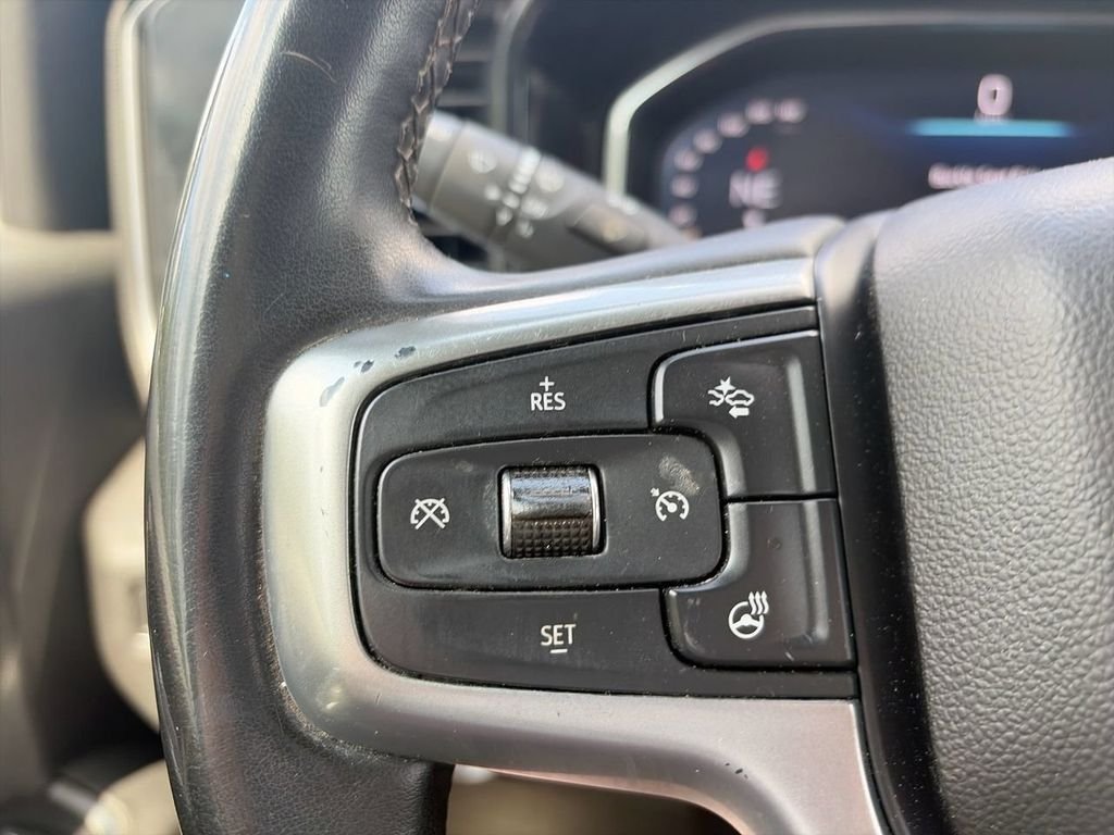 Used 2024 White Chevrolet LT image 25