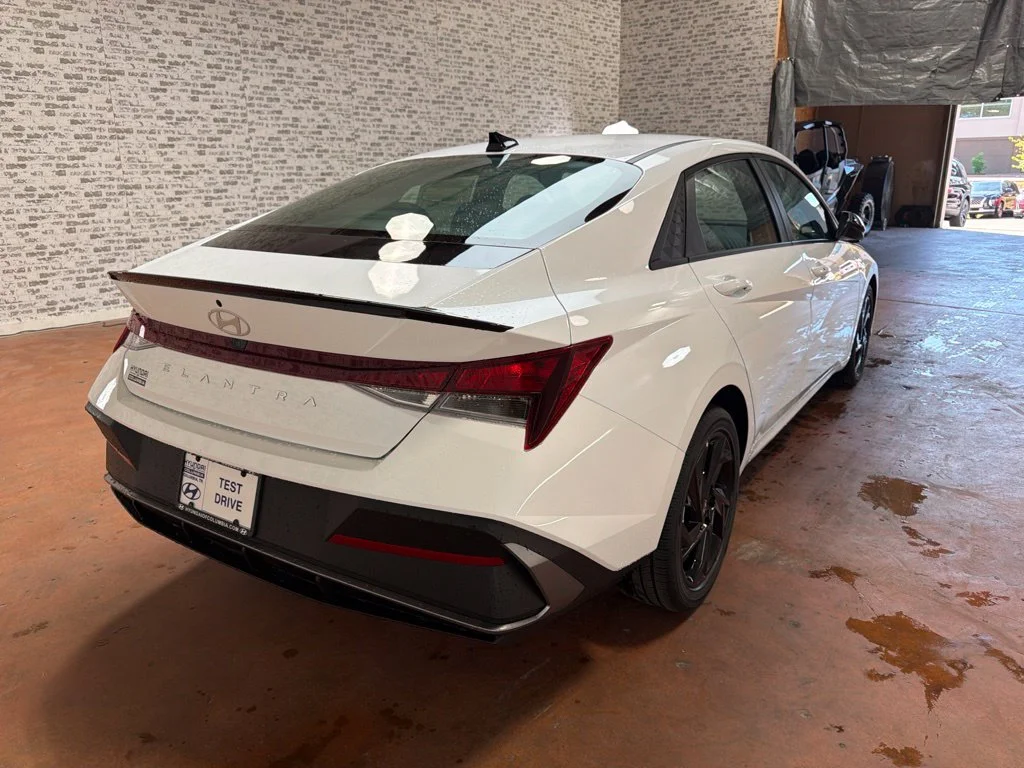 New 2026 Serenity White Hyundai SEL Sport image 7