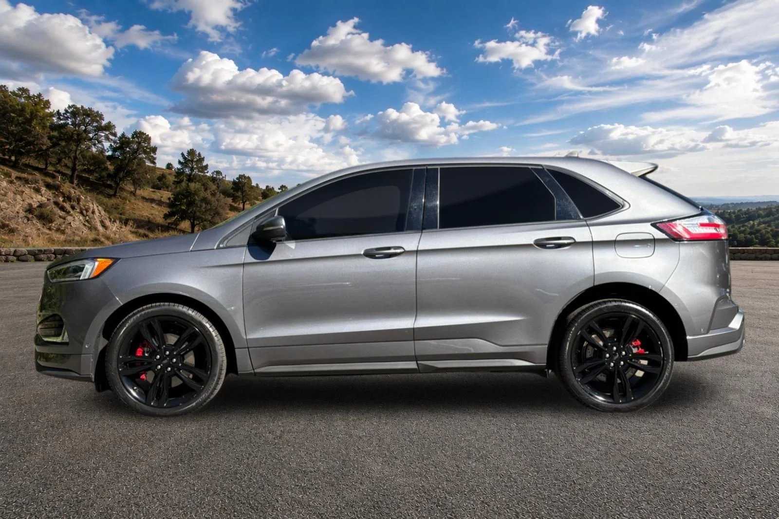 Used 2022 Carbonized Gray Metallic Ford ST image 8