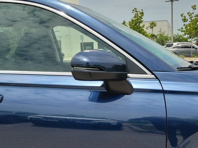 Used 2025  Honda LX image 8