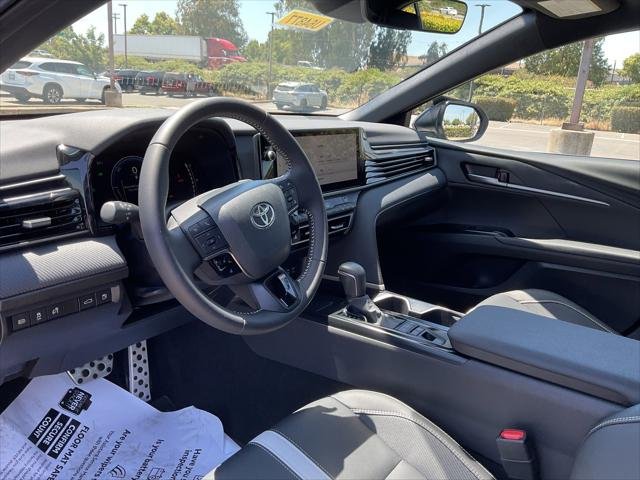 Certified Used 2025 PRECIOUS METAL Toyota  image 14