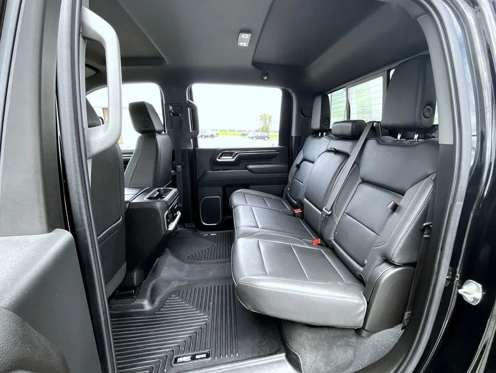 2024 Chevrolet Silverado 3500HD LTZ - Photo 19