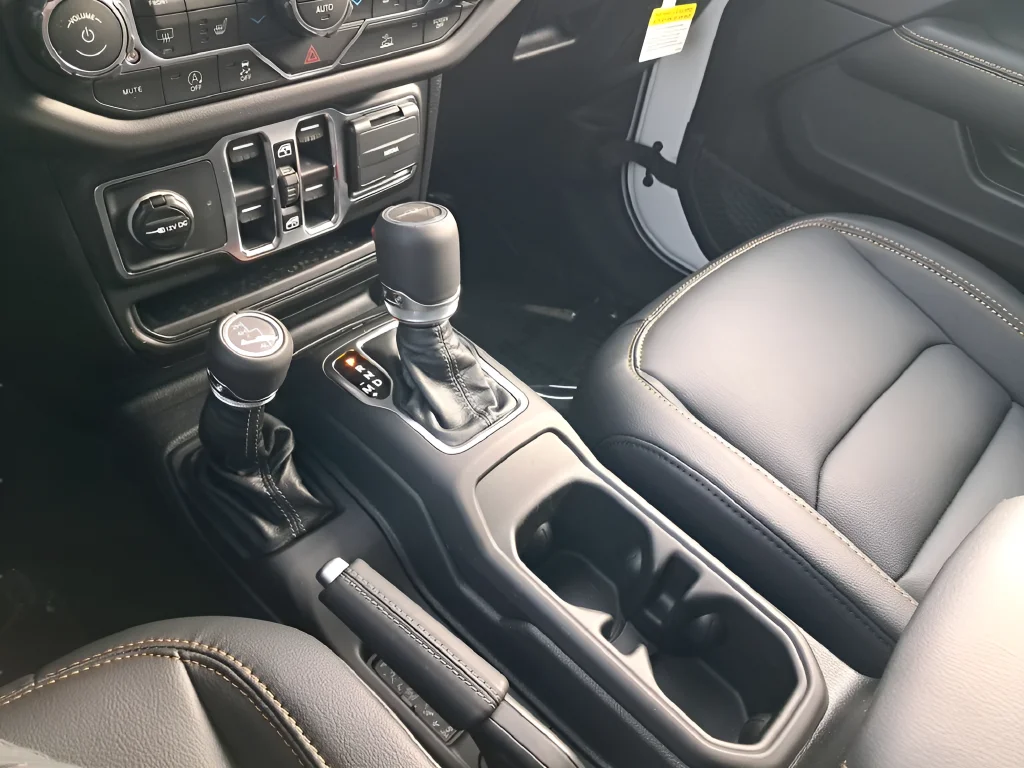 New 2026 White Jeep Sahara image 27