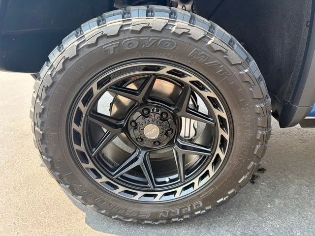 Used 2023 Blue GMC AT4X image 5