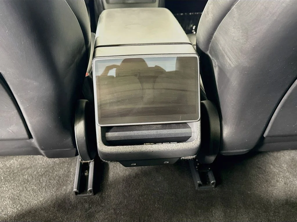 Used 2025 White Tesla Long Range image 26