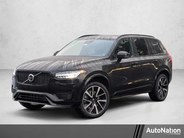 Pre-Owned 2023 Volvo XC90 Recharge Plug-In Hybrid Plus Dark Theme