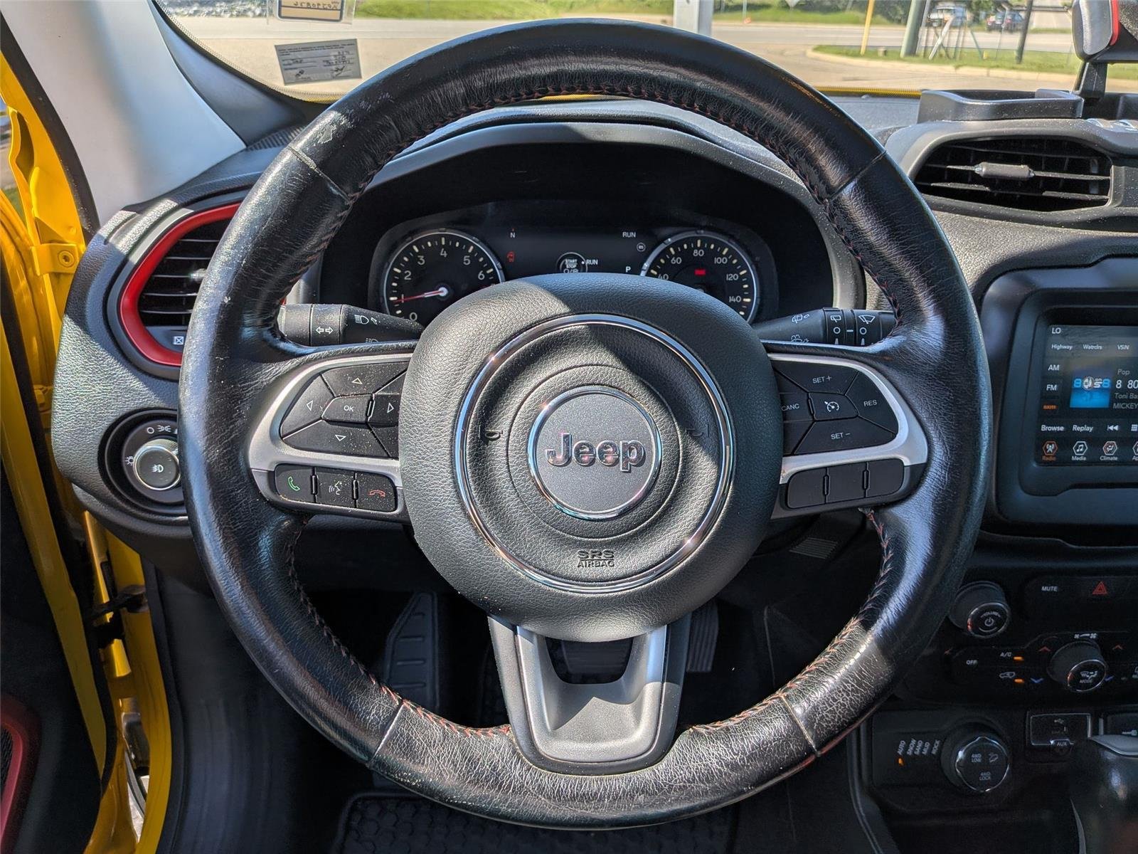 Used 2019 Solar Yellow Clearcoat Jeep Trailhawk image 21