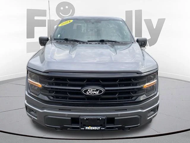 Used 2024 Gray Metallic Ford XLT image 8