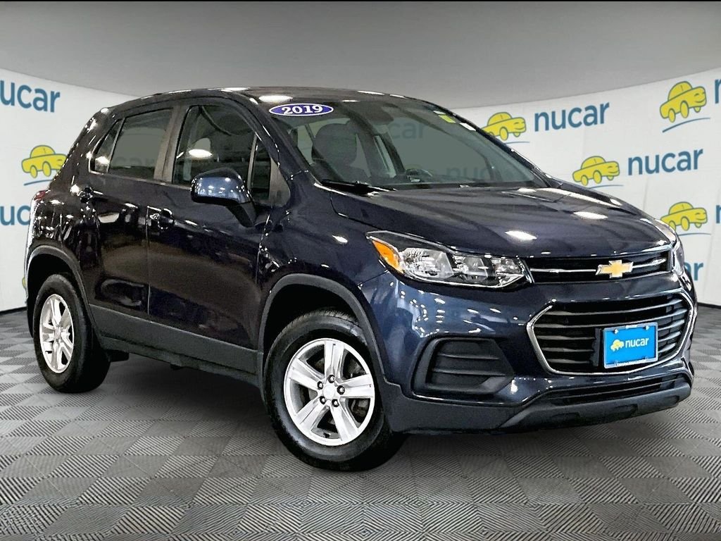 Used 2019 Blue Chevrolet LS image 1