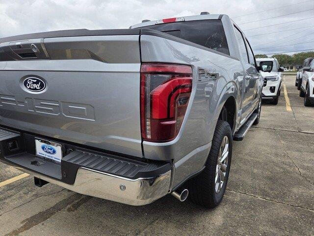 New 2026 Iconic Silver Metallic Ford Lariat® image 5