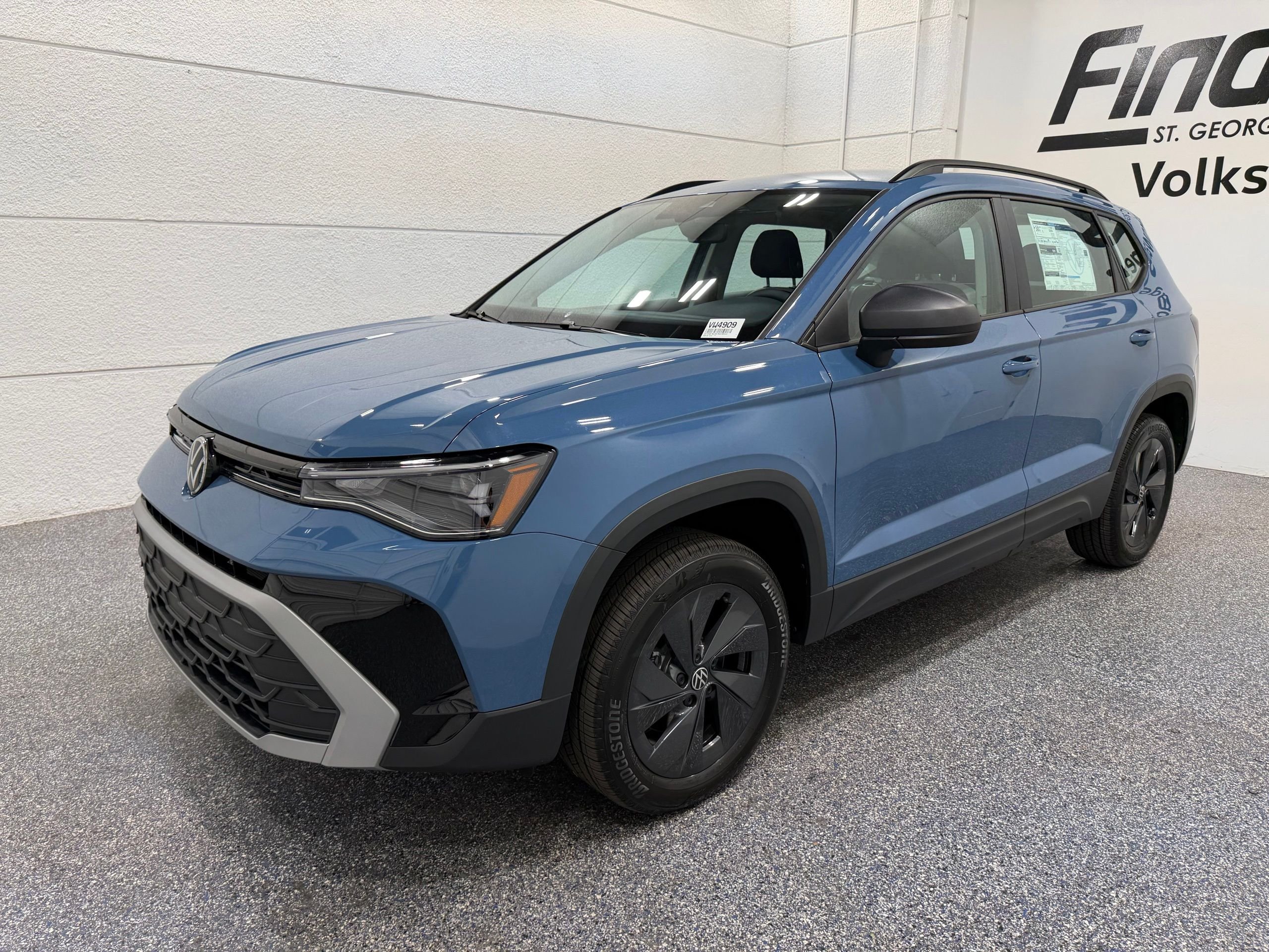 2027 Volkswagen Taos S