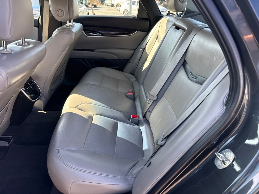 Used 2014 Gray Cadillac Luxury image 20