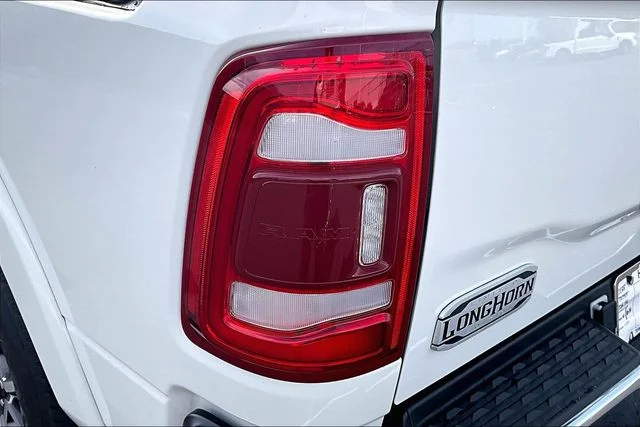 2024 RAM Ram 3500 Pickup Longhorn - Photo 33