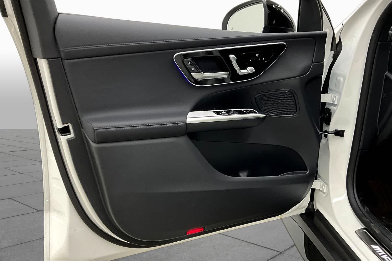 New 2026 Polar White Mercedes-Benz AMG® GLC 43 image 10