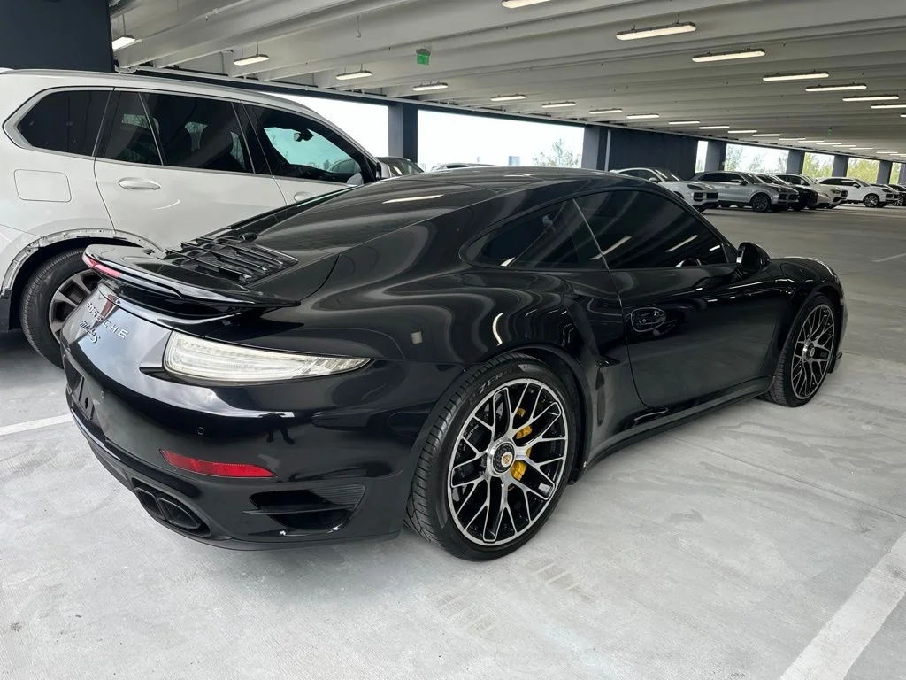 Used 2015  Porsche Turbo S image 3