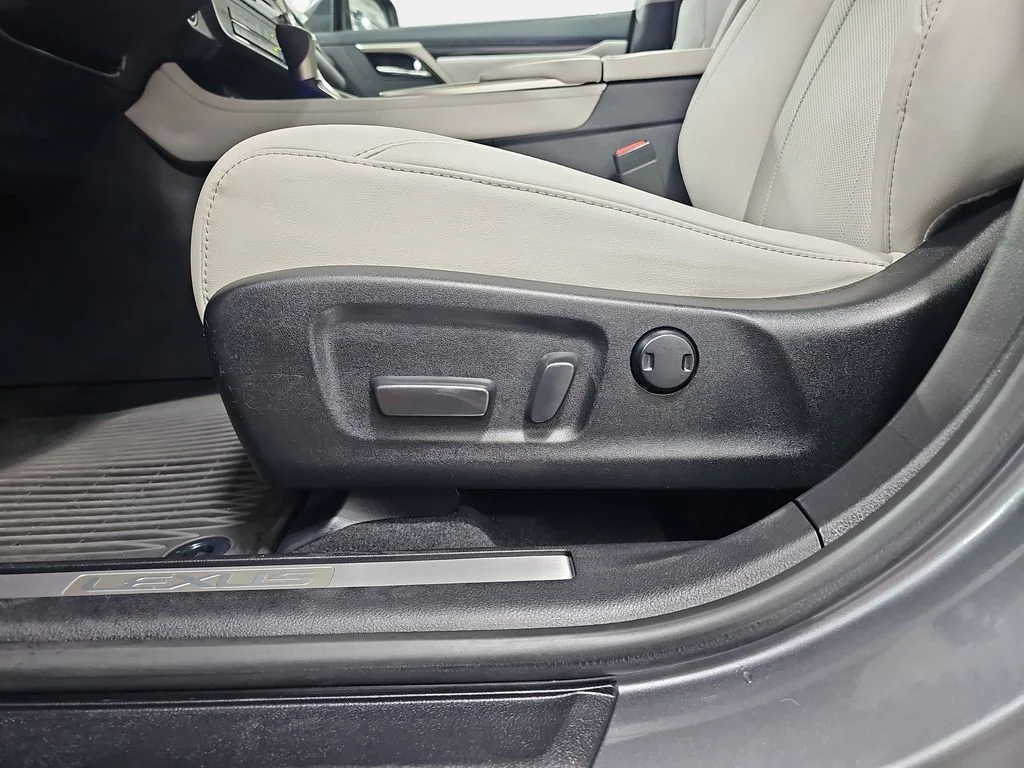 Used 2021 Gray Lexus 350 image 31