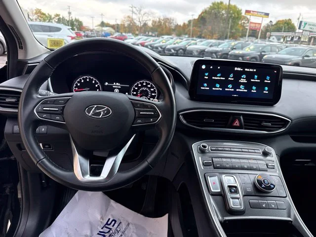 Used 2023 Black Hyundai SEL image 7