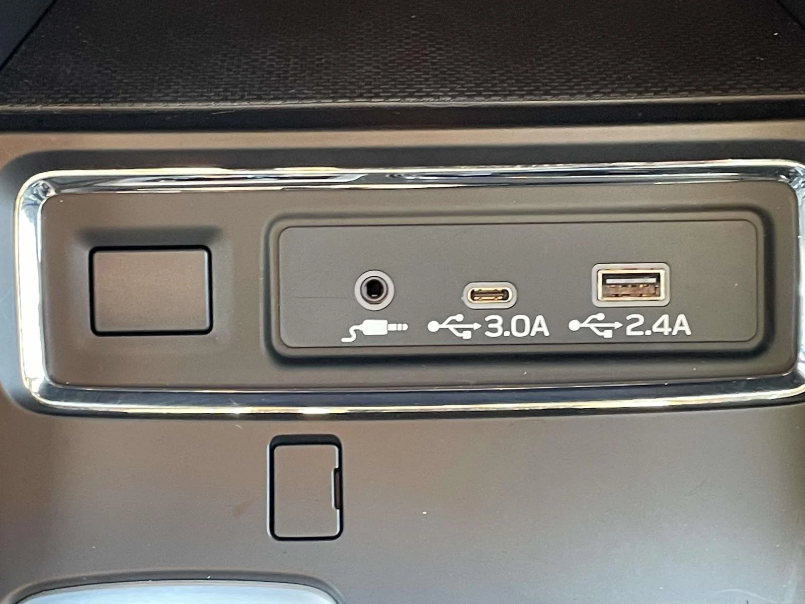 Used 2026 Crystal Black Silica Subaru Premium image 18