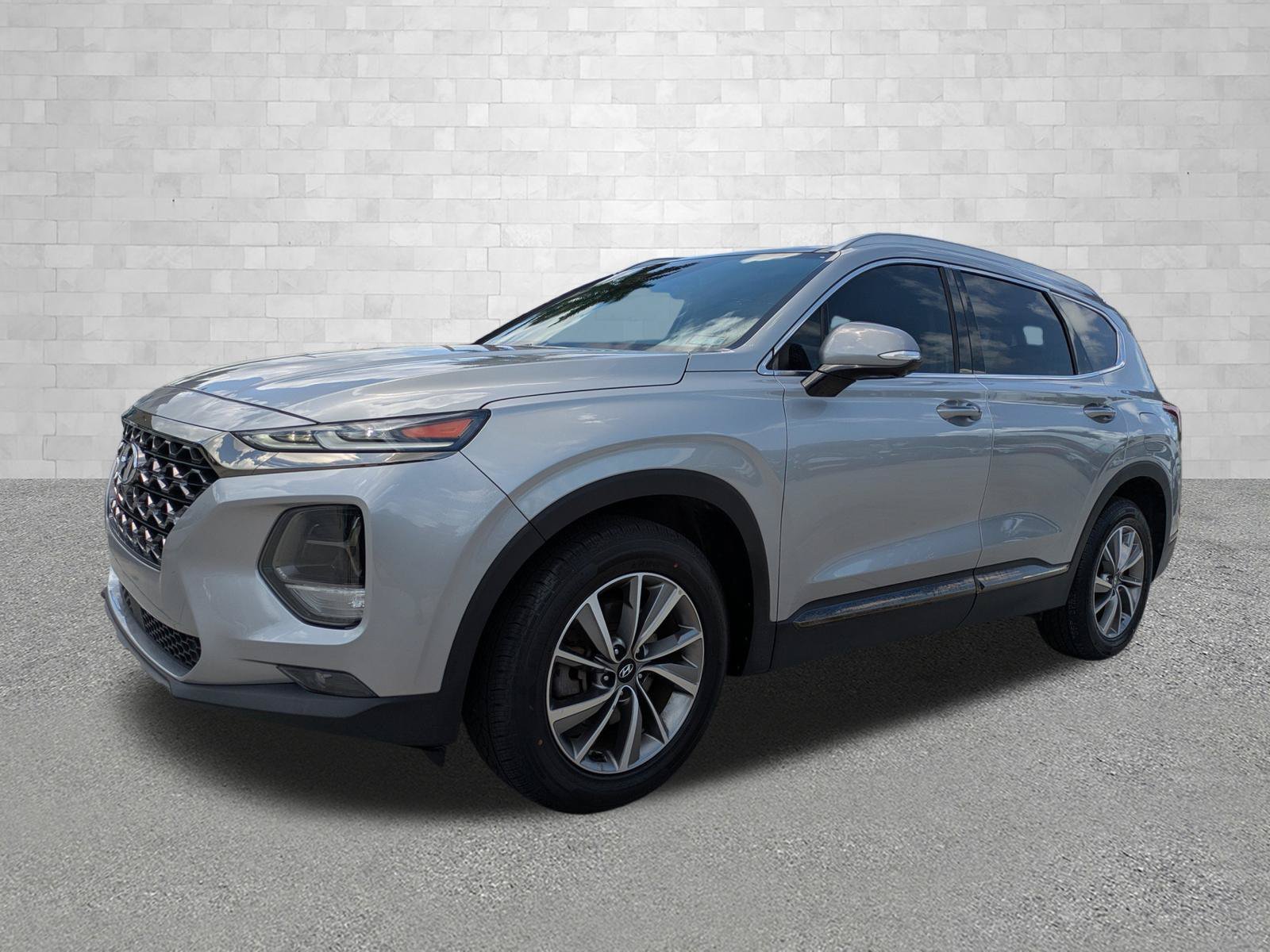 Used 2020 Shimmering Silver Pearl Hyundai LIMITED image 5