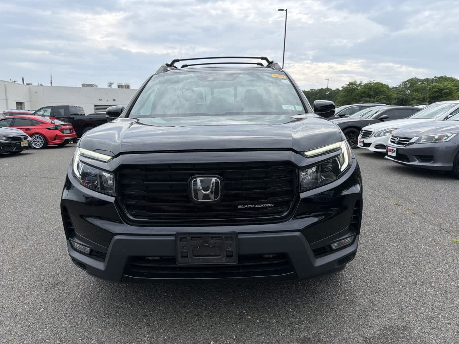 Used 2022 Crystal Black Pearl Honda Black Edition image 8