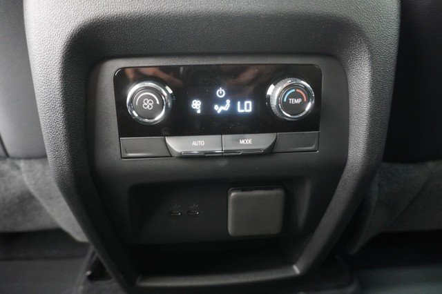 2026 Chevrolet Traverse LT - Photo 25