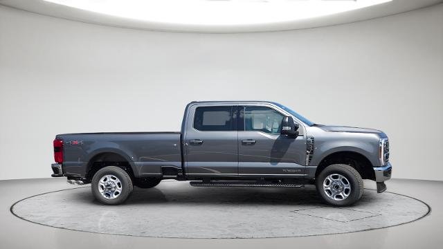 New 2026 Carbonized Gray Metallic Ford F-350® XLT image 27