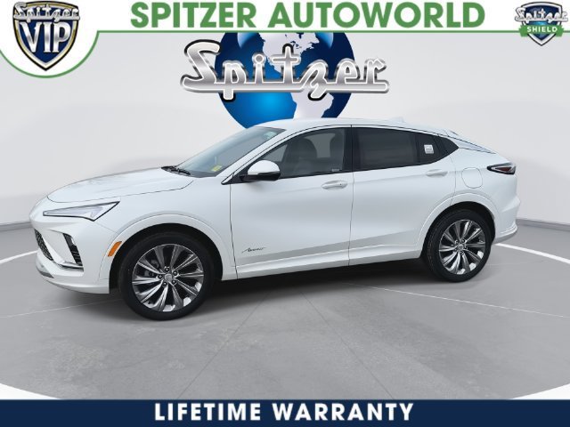 New 2026 WHITE FROST TRICOAT Buick Avenir image 9