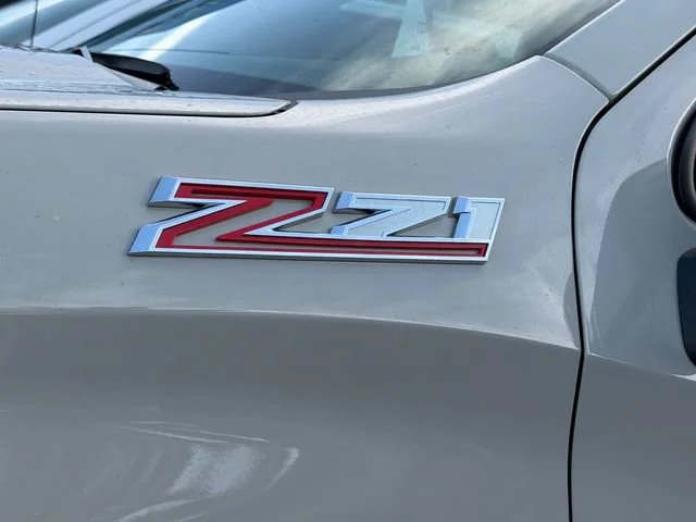 New 2026 White Sands Chevrolet RST image 6