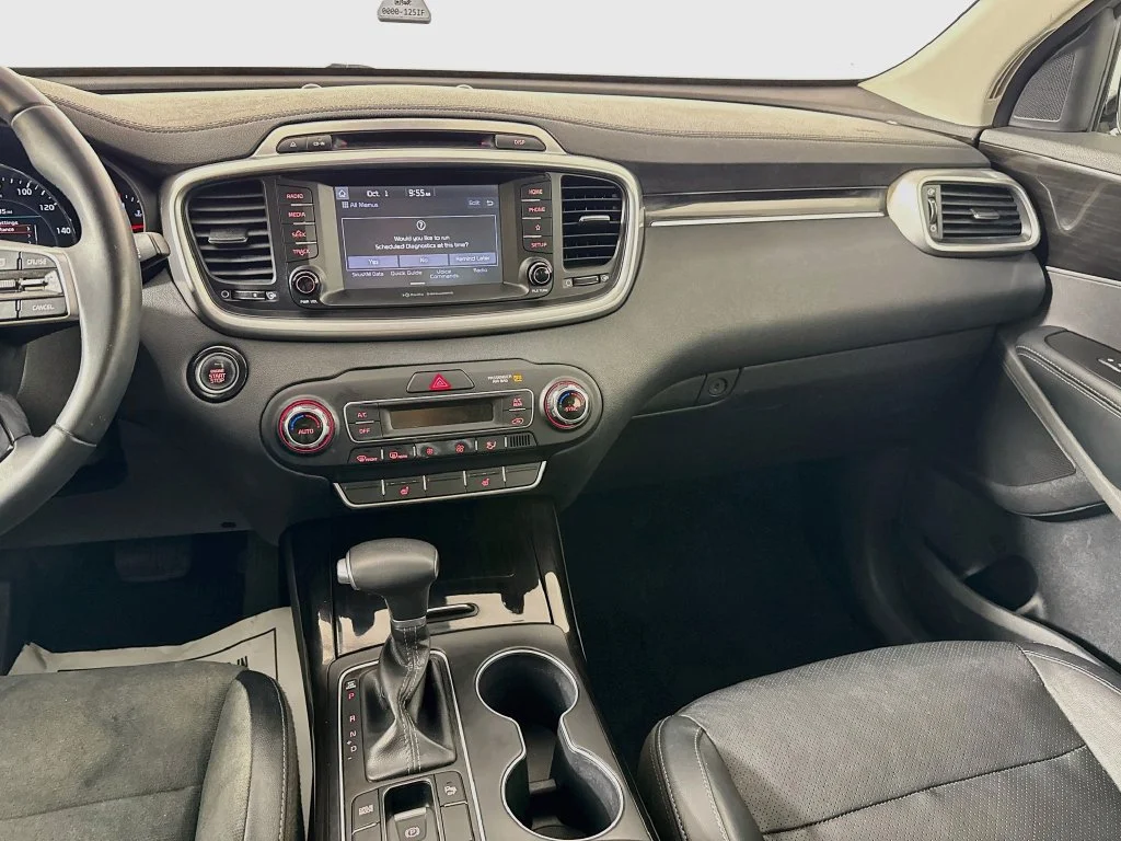 Used 2019 Silver Kia EX image 28