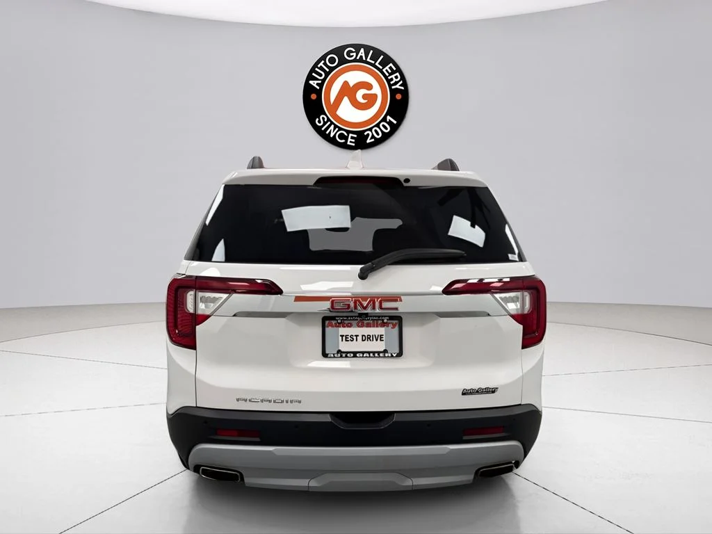 Used 2023 White GMC SLT image 4