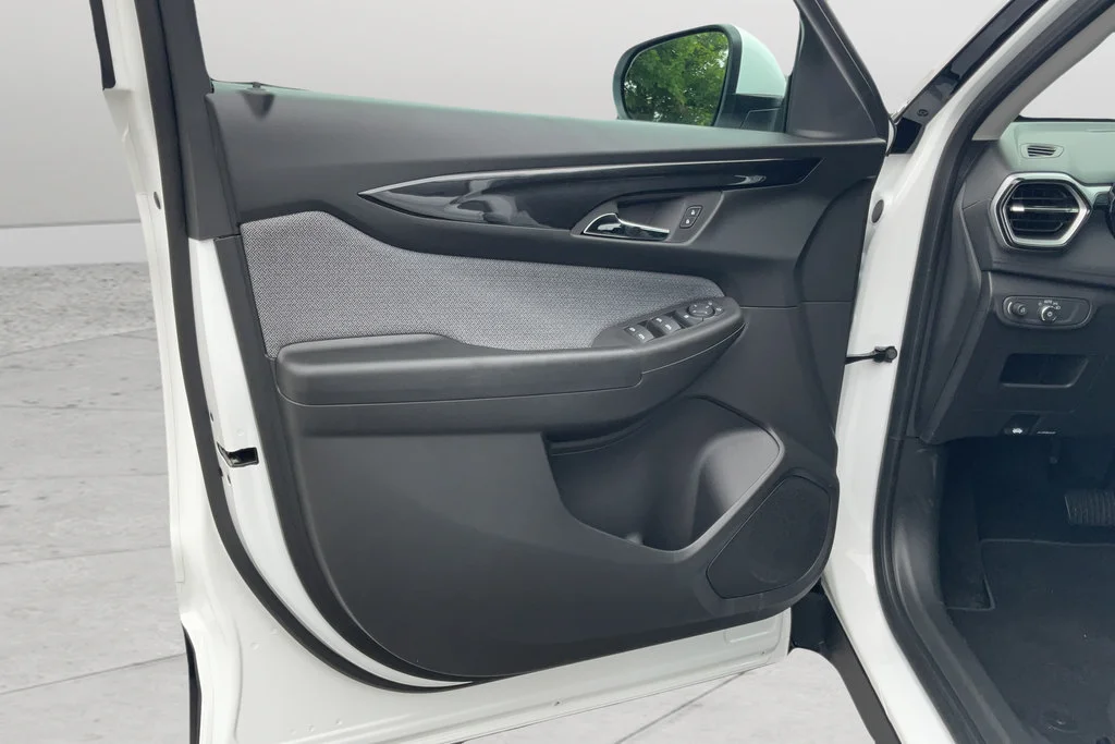 2026 Chevrolet Trailblazer LT - Photo 9