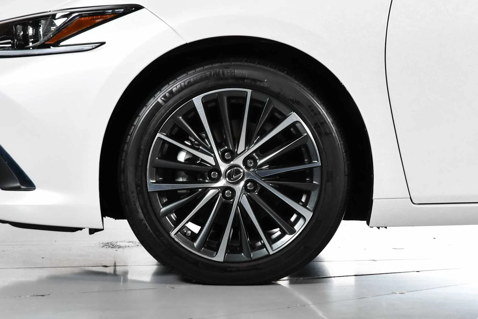 Certified Used 2024 EMINENT WHITE PEARL Lexus  image 12