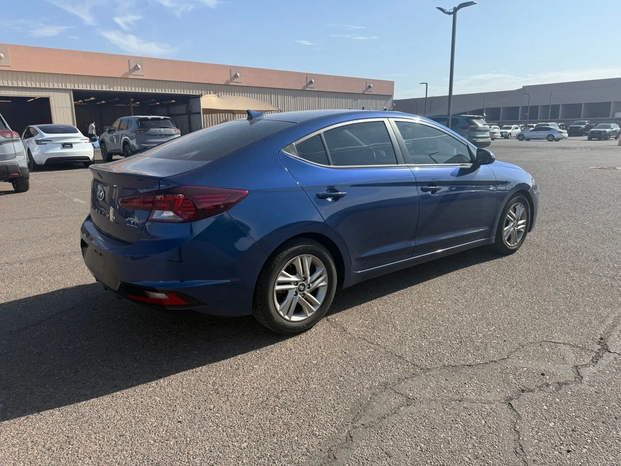 Used 2020 Lakeside Blue Hyundai Value Edition image 4