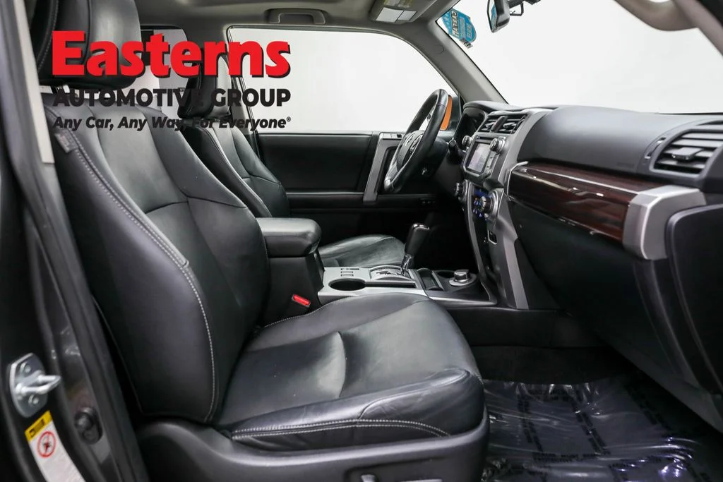 Used 2015 Gray Toyota Limited image 24