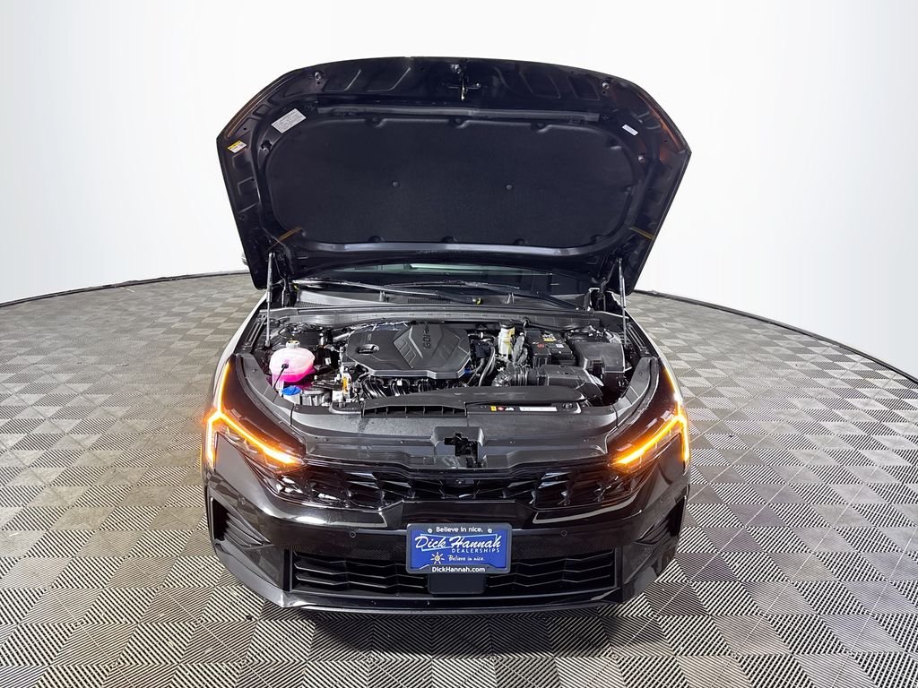 Used 2025 Black Kia EX image 23